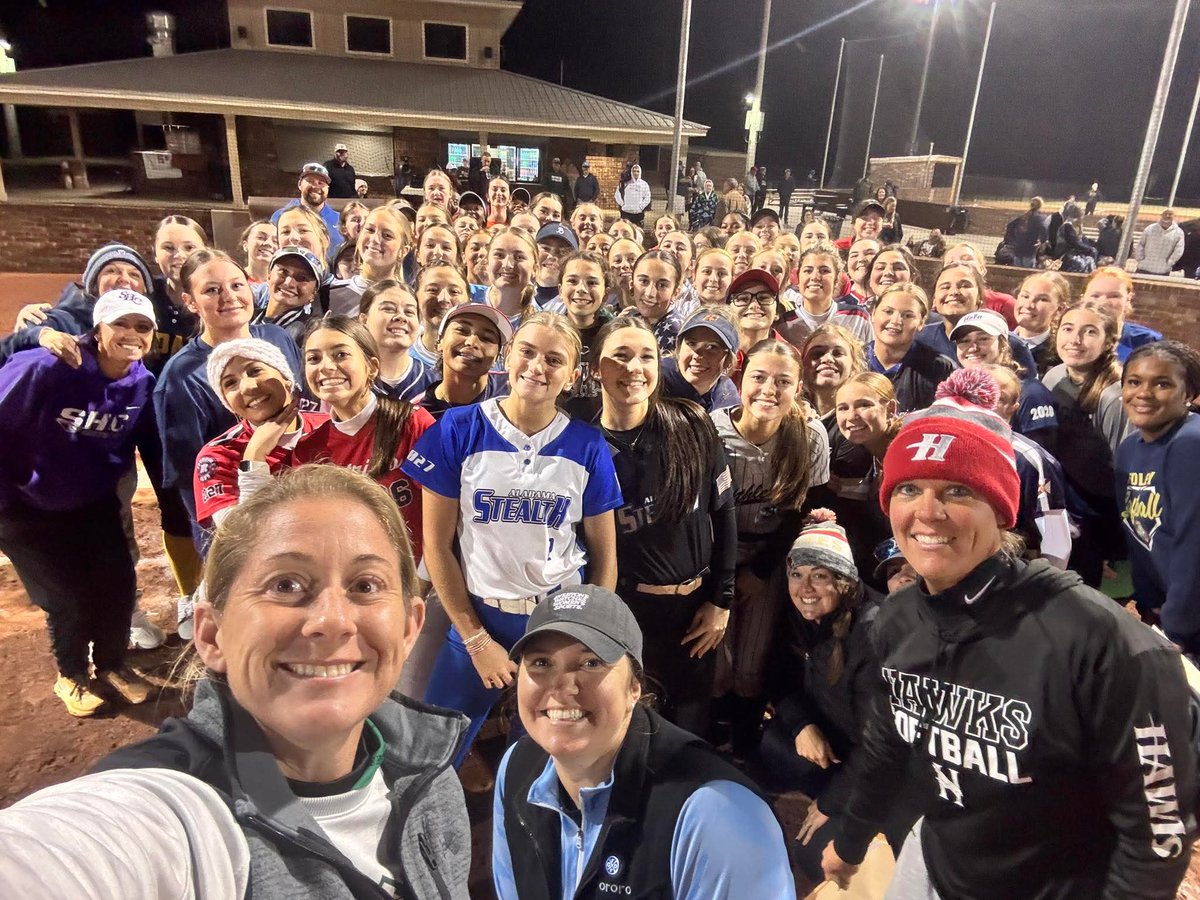 AvaSanks2030's tweet photo. I had a great time at the Port City Softball Camp this weekend.  Thank you, Coaches, for the great feedback! https://t.co/qDpkOWk70P