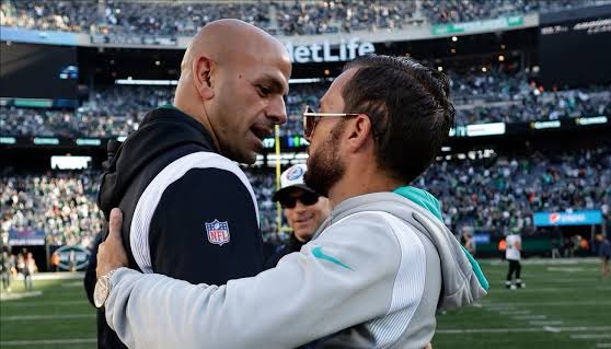 PolymarketBlitz's tweet image. A Match Made in Heaven ❤️ 

Robert Saleh is expected to bring Mike McDaniel in as OC for Cam Ward and the Titans.