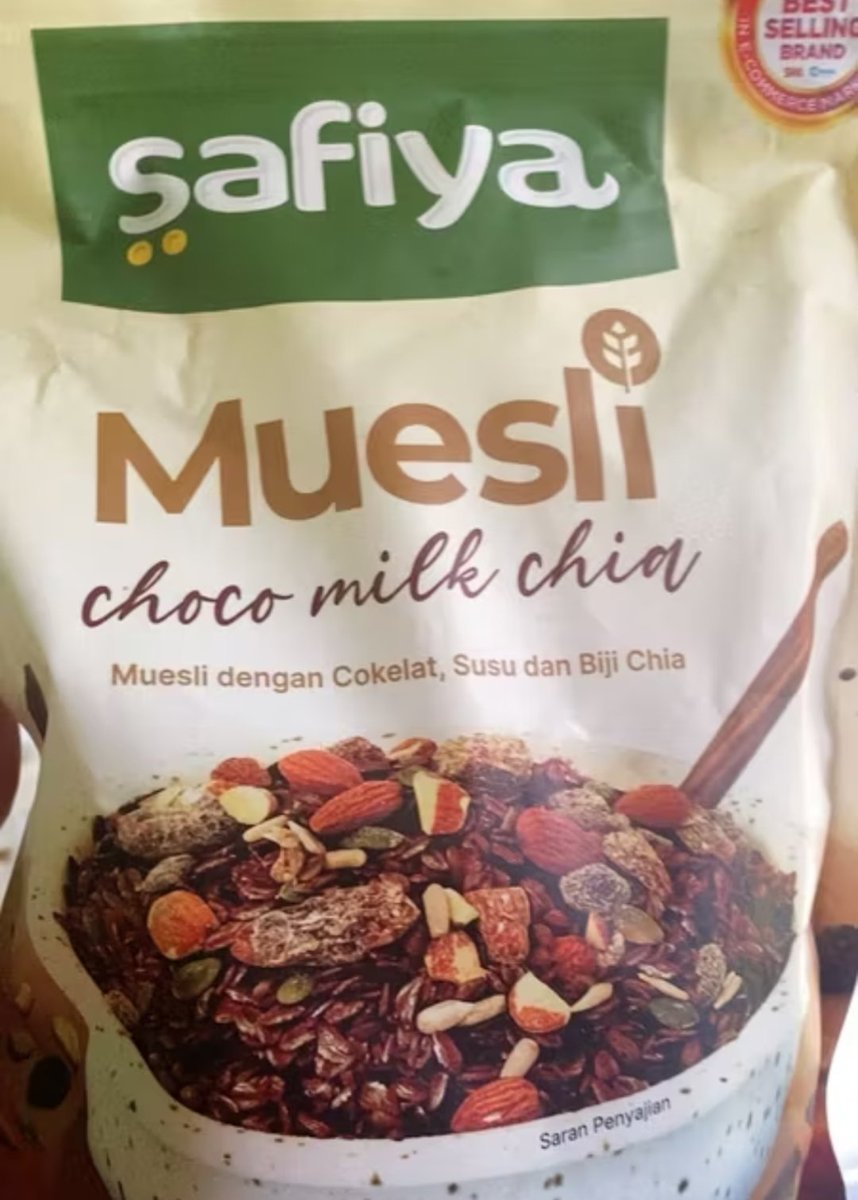 yuliapandaa's tweet image. LAGI DIET, TAPI KEPENGEN MAKAN SNACK? Mending ganti snack yang lebih sehat

Cookies Gluten Free → Ladang 5
Almond Panggang → Timteng
Granola &amp;amp; Nut Mix → Safiya
Snack Protein Bar → Granova
Dark Chocolate → D'Lanier

Ett, inget ya makan snacknya dijatah klo lagi diet