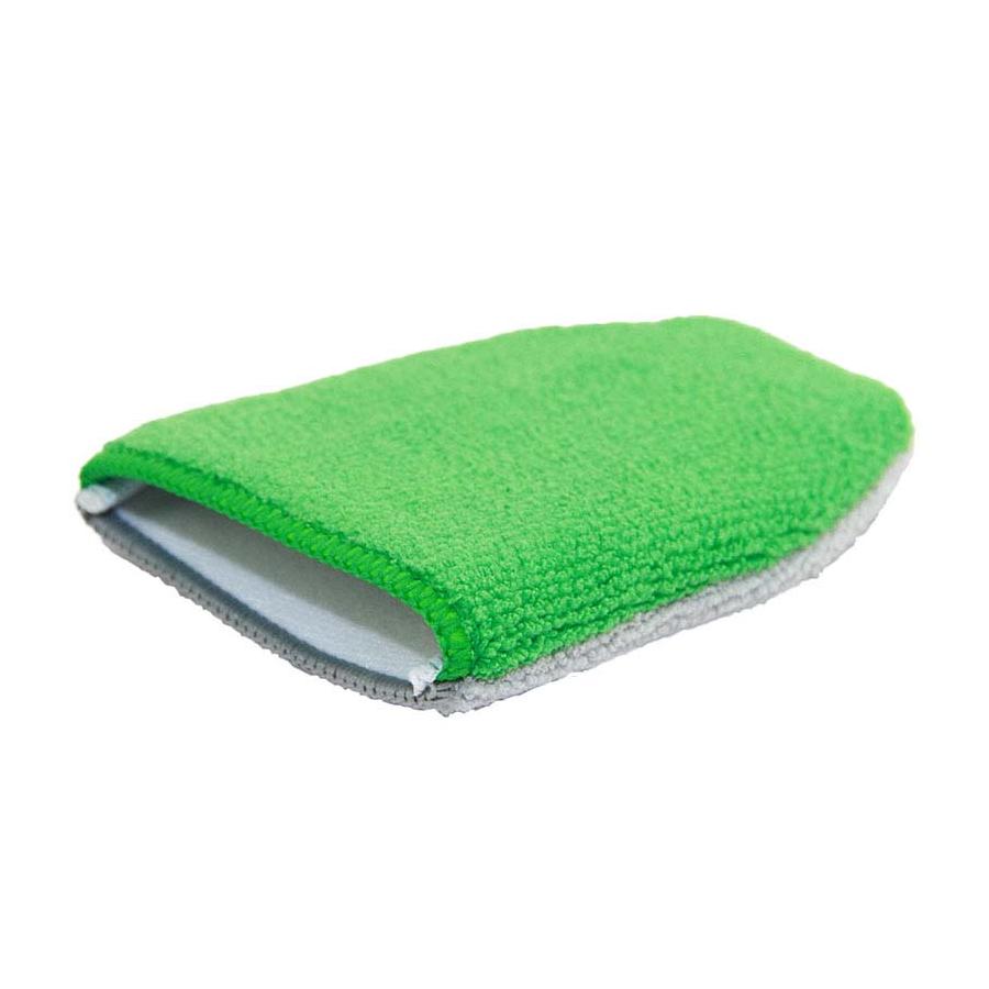 DetailedImage's tweet image. Autofiber Saver Applicator Mitt Green and Gray - Daily Special for January 20: Regular Price: $3.99
Sale Price: $2.24
Available for Today ONLY! 
Visit product page dlvr.it/TQRt8r #detailing #detailer #detailedimage