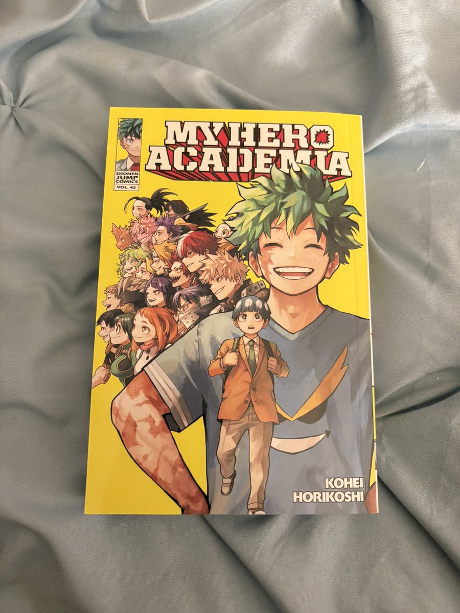 soobcenterr's tweet photo. finally finished reading mha… what do i do with my life now? 😭 https://t.co/yeJMSzvMjX
