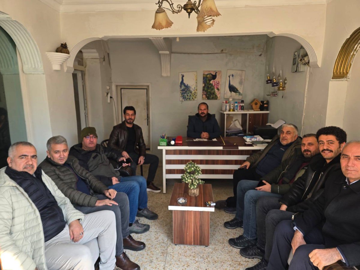 mselimacar's tweet photo. @SKizil1 @sevkofb Şanlıurfa da faaliyet gösteren Meslektaşımız
@OtkunSukru95214
bürosunda ziyaret ederek bizlere verdiği destek için teşekkür ettik. https://t.co/lG30bGiOS3