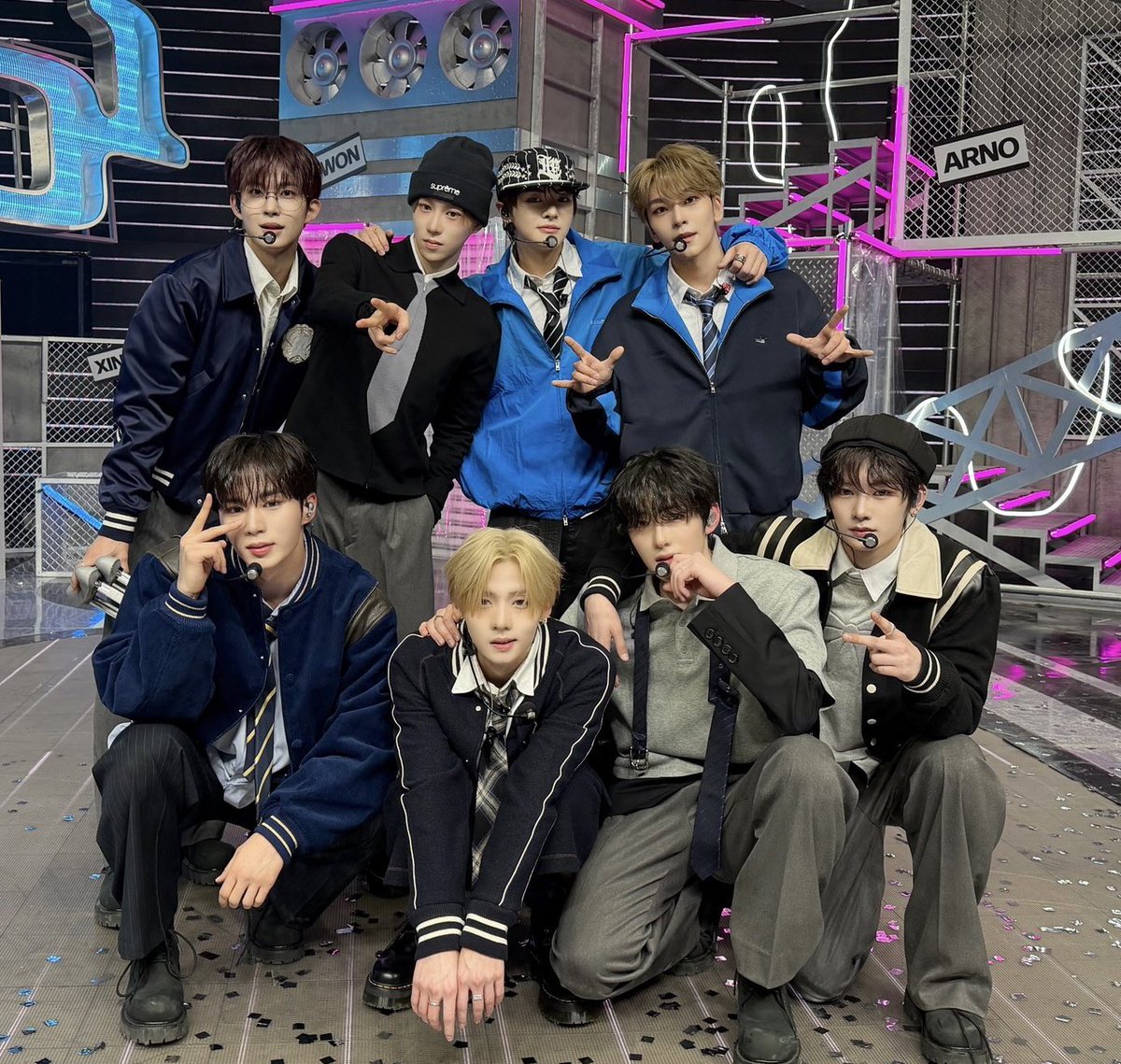 🐈‍⬛ tweet media