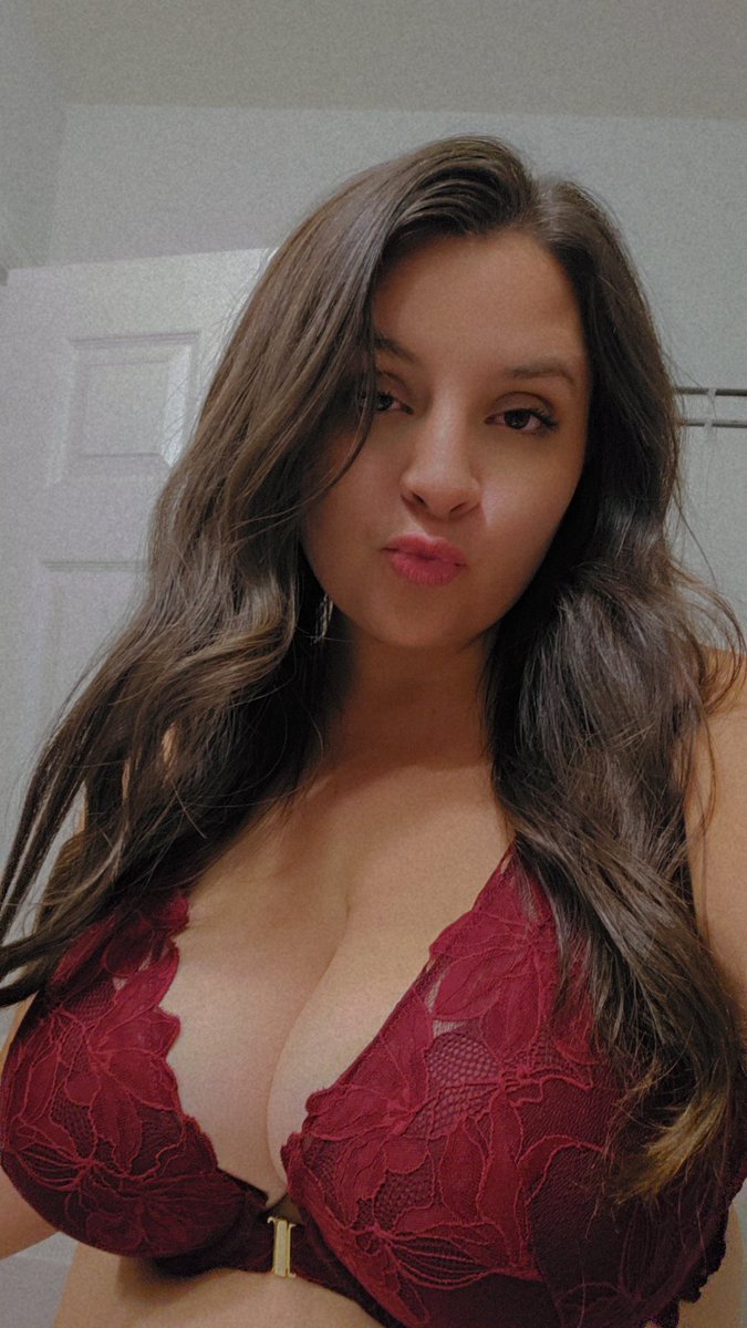 natalie ˖ . ݁𝜗𝜚. ݁₊ findom tweet media