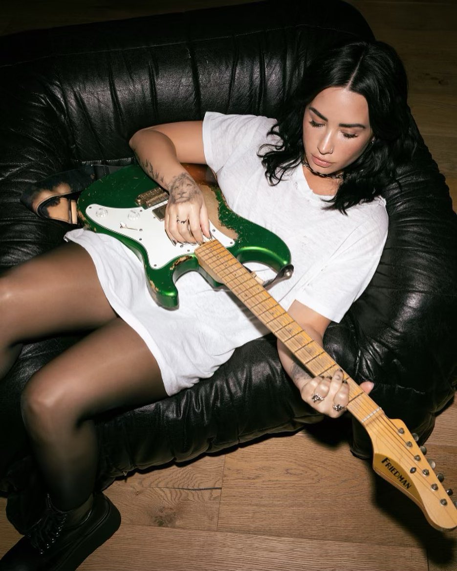 demisgallery's tweet photo. demi lovato, 2023. https://t.co/CjVATpo7NU