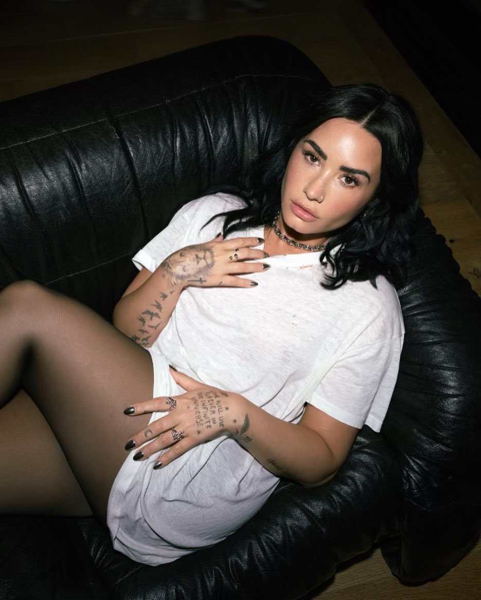 demisgallery's tweet photo. demi lovato, 2023. https://t.co/CjVATpo7NU