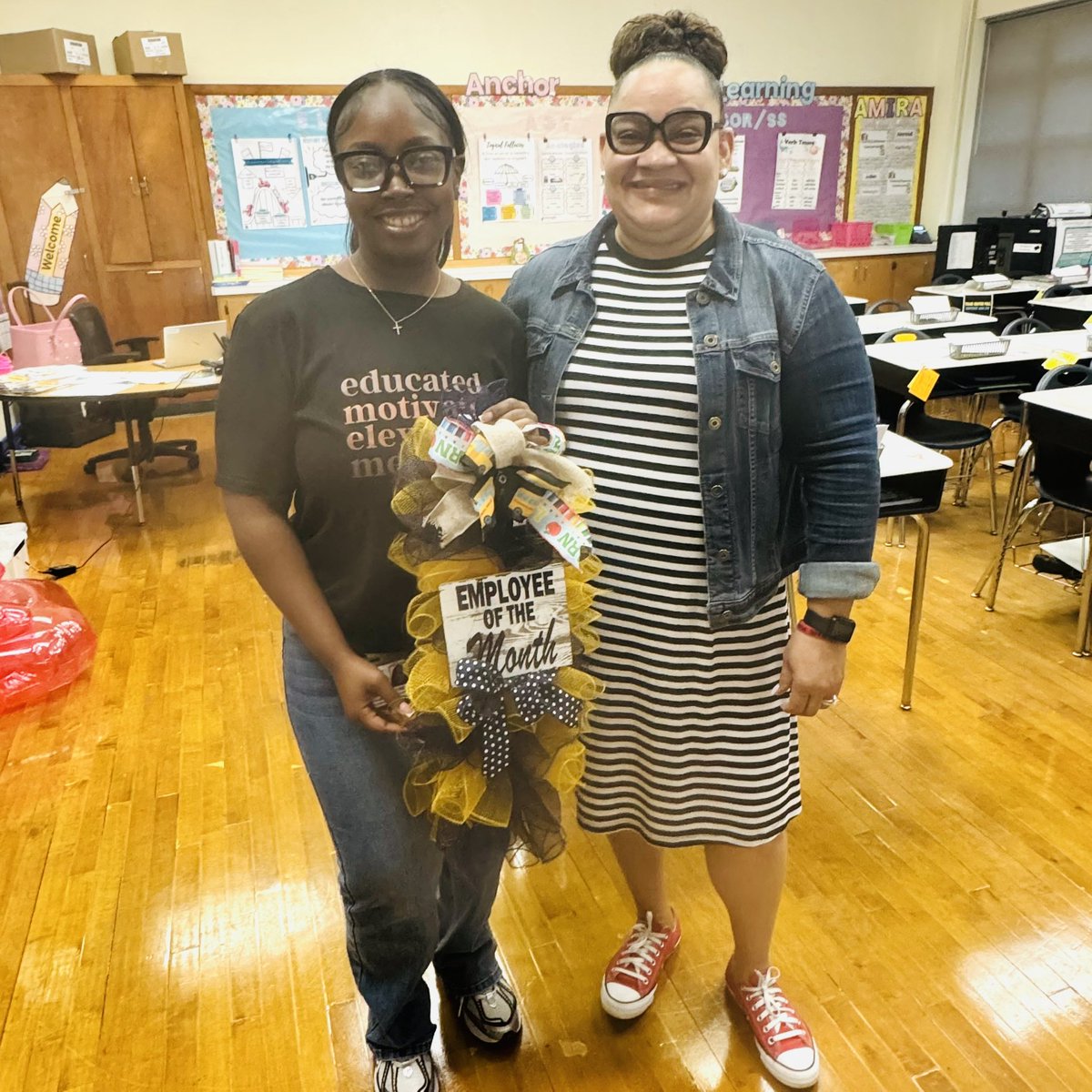 JENNIFER WOODS tweet media