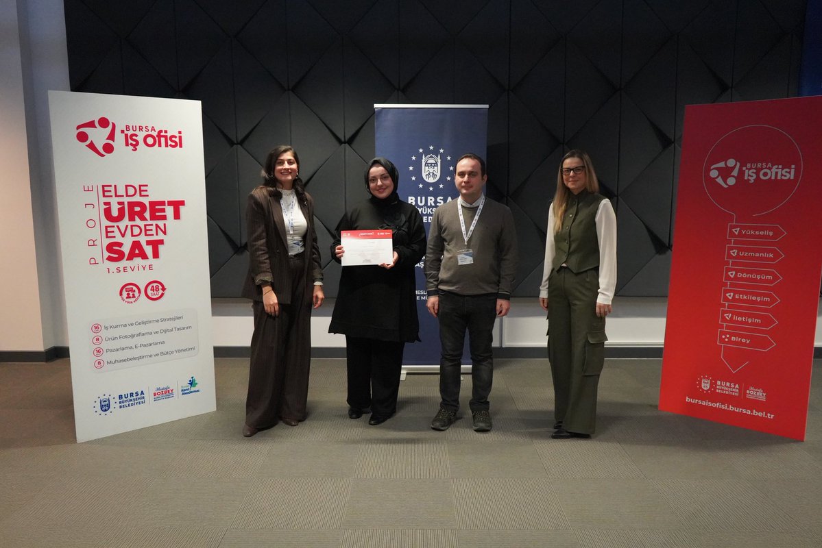 Bursa Büyükşehir Belediyesi Bursa İş Ofisi tarafından hayata geçirilen ve yoğun ilgi gören “Elde Üret, Evden Sat” Projesi 1. Seviye Eğitim Programı başarıyla tamamlandı. 🎉