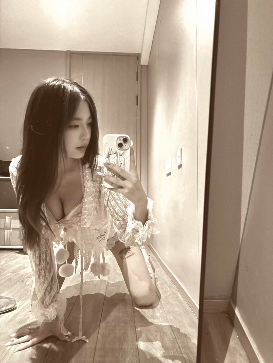 177cm的雯雯姐 tweet media