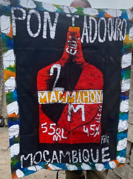 JaskillMaputo's tweet image. Art of the Day! "Viva Mozambique Ponta d’Ouro - 2M". Buy at: ArtPal.com/Batik?i=320318…