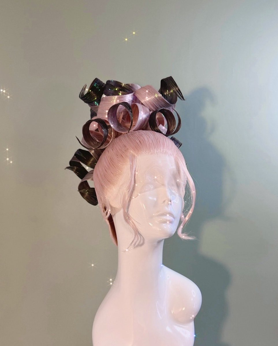 atha_online's tweet image. For sale on insta! #wig #dragwig