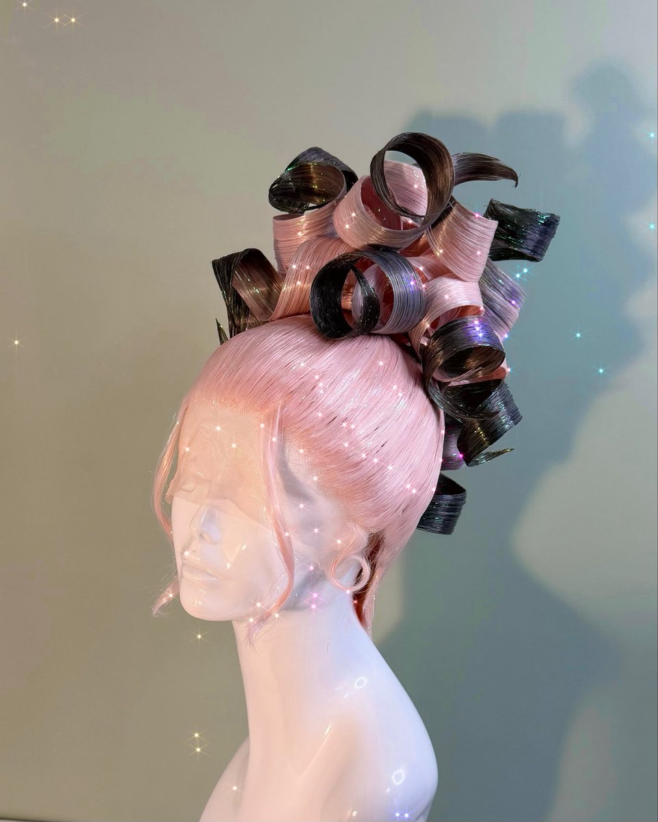 atha_online's tweet image. For sale on insta! #wig #dragwig
