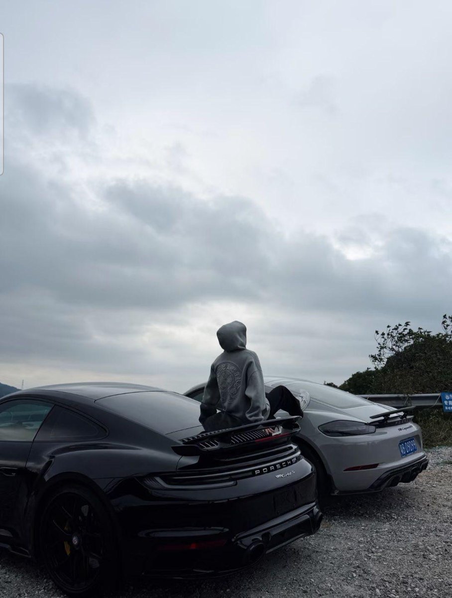 dodicxbt's tweet image. Living for this moment