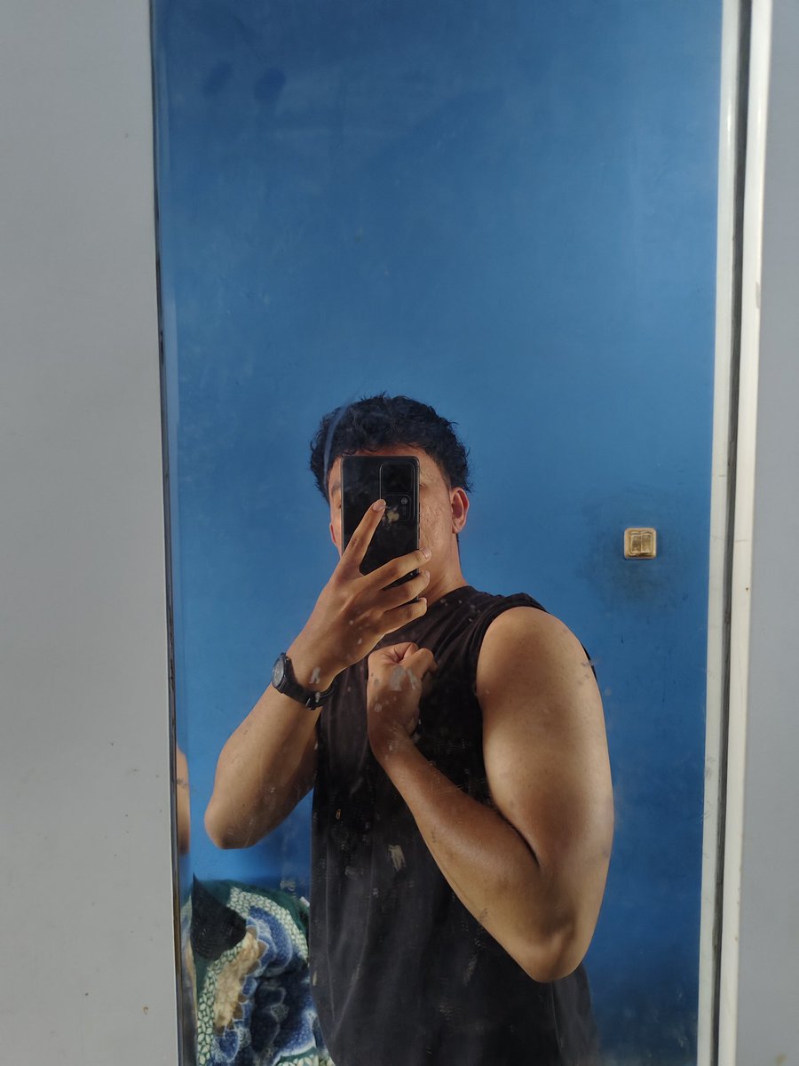 komoditi fantasi tweet media