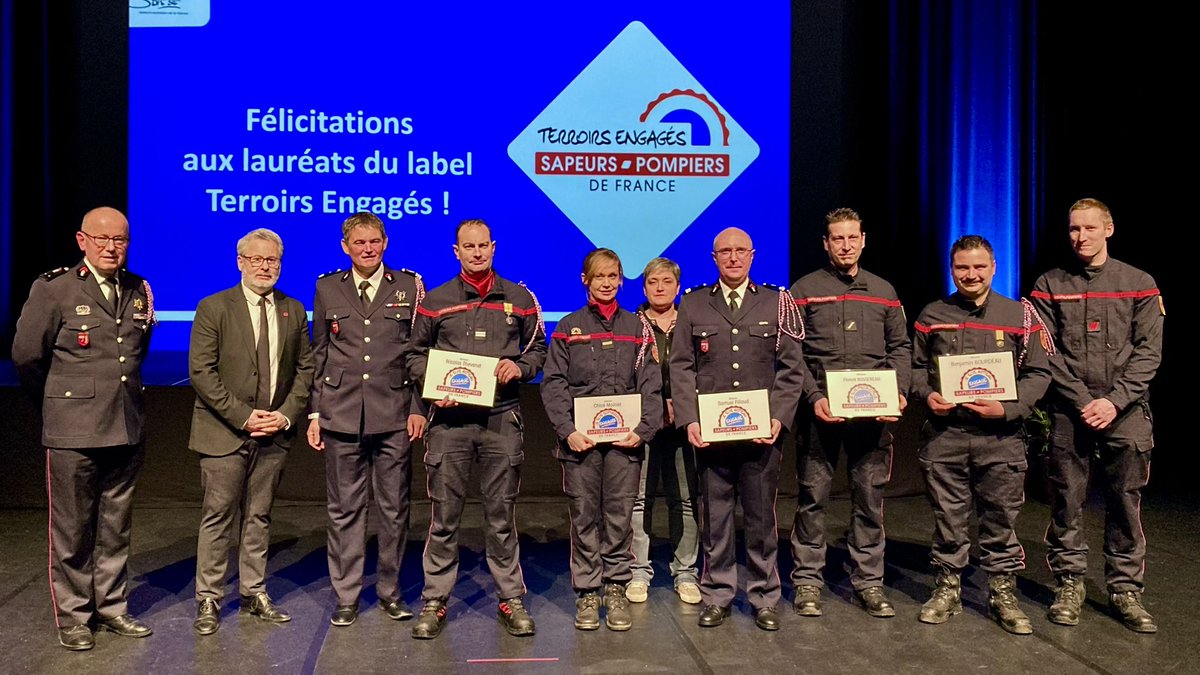 Département de la Vienne tweet media