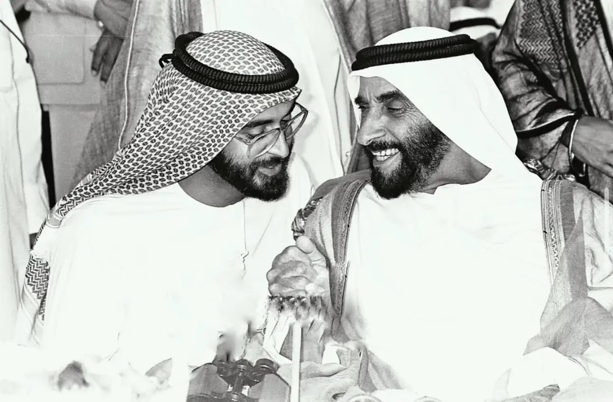 mmu7___'s tweet photo. الشرق الأوسط من شواطيه للبيد 
يبرّكـه كنـه يبرّك مطـيّه 🇦🇪 https://t.co/KSmwZ9BsPC