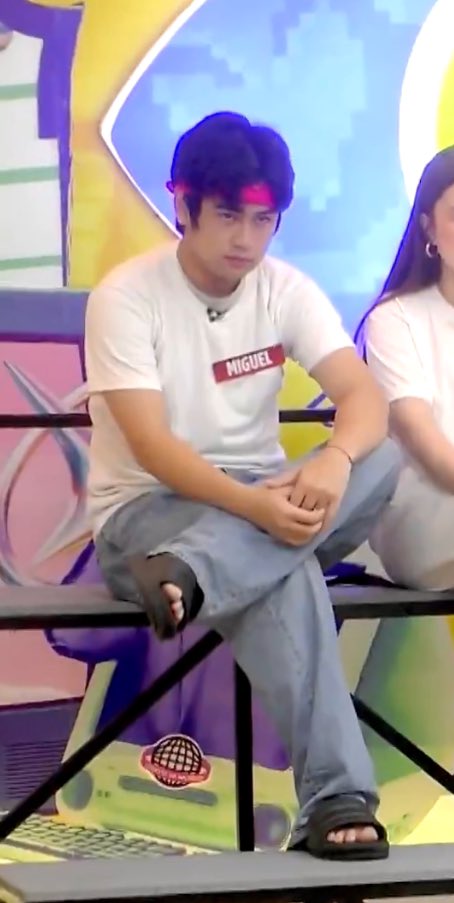 forlizguel_'s tweet image. ANG POGI KAINIS