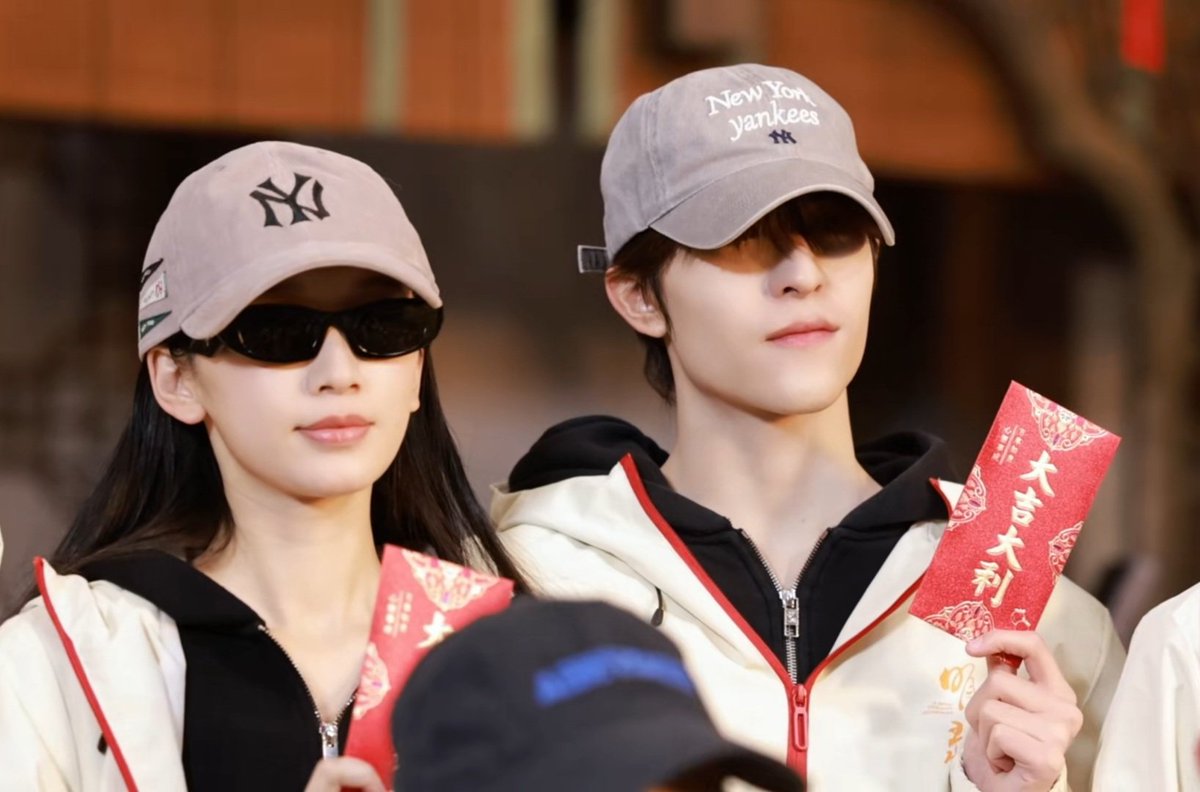 Minimalism_is's tweet image. ซองแดงของน้องแพท🧧🧧🧧@patrick_pppat  กับซีรีส์พีเรียดระดับ S+ ในฐานะ นักแสดงหลัก (Main Role) ค๊าบบบบ😘🎉

น้องแพทเก่งมากๆเลย ซีรีส์พีเรียดเรื่องแรกของน้องก็ได้บทพระรอง แถมเป็นซีรีส์พีเรียดทุนสร้างระดับ S+ อีก🤩

Patrick As DingWu
#AMingDynastyAdventure
#แพทริค #明月录 #ติงอู…