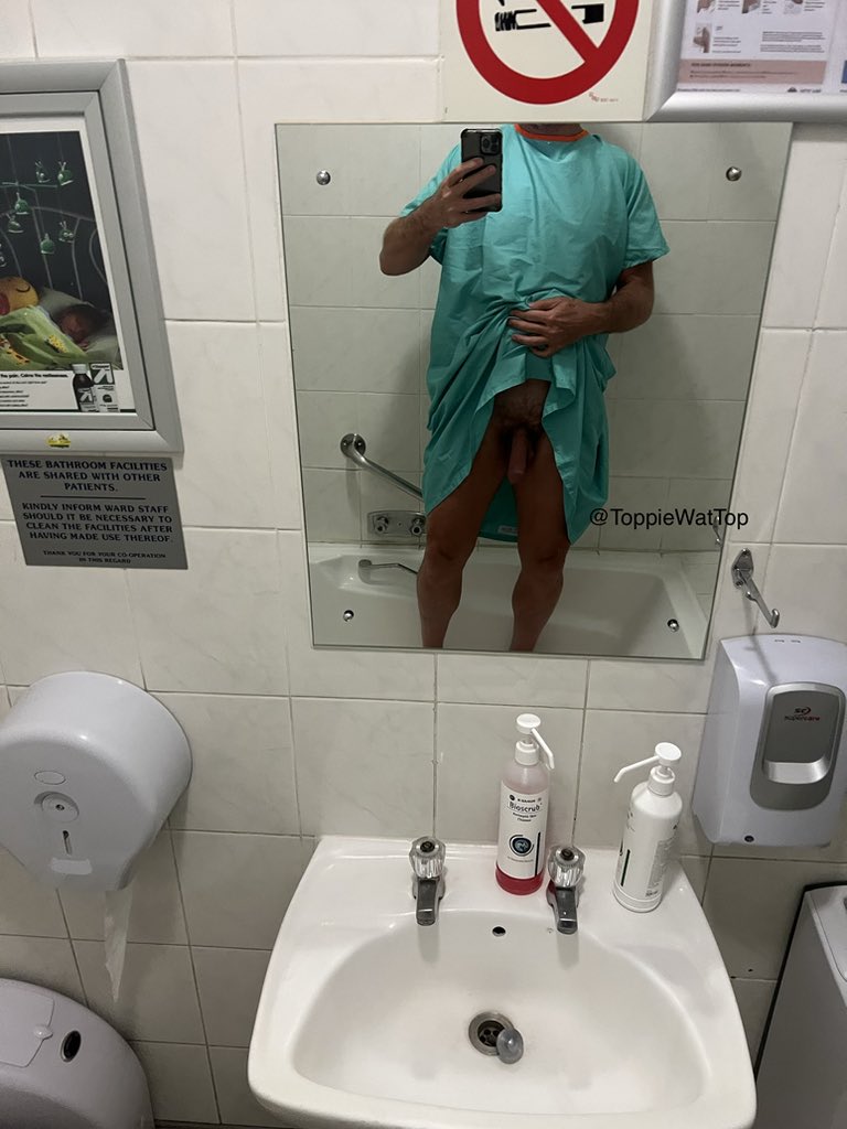 Small procedure today (removing a tiny carcinoma on my nose) gives me the opportunity to wear the gorgeous designer gown… 
🤣🤣🤣🤣