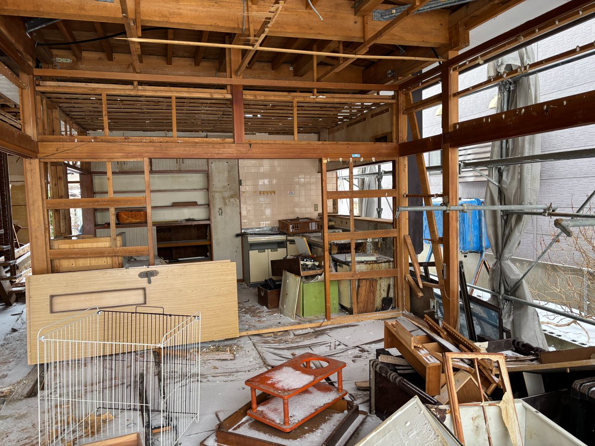 PLANDOSEE1's tweet image. 横森二丁目の解体進捗状況
写真は↓↓
pds-akita.com/news/18593
１月２０日現在です
秋田市横森の不動産売却はプランドゥシー秋田へ😊
#秋田市　#秋田市横森　#秋田市の空き家　#空き家解体
#解体工事　#不動産売却　#不動産査定