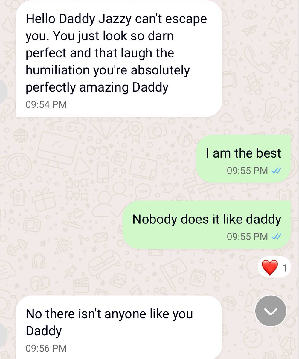findomcelebrity's tweet photo. Daddy is the blueprint 💙 https://t.co/fMNRkt3Y1m