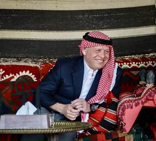 Barqhkj's tweet photo. حللت أهلاً يا سليل المجد في إربد العز والوفاء، 🇯🇴

🫶🏽 https://t.co/iSlKqjFdYj