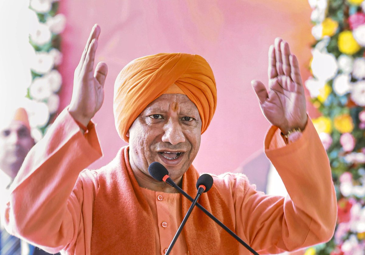 Abhay Pratap Singh (बहुत सरल हूं) tweet media