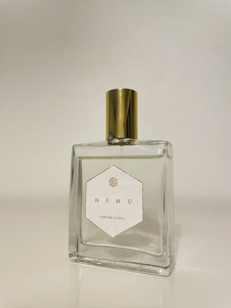 今日は パルファンサトリ ネム いつもは寝香水のネムをつけて活動 良い