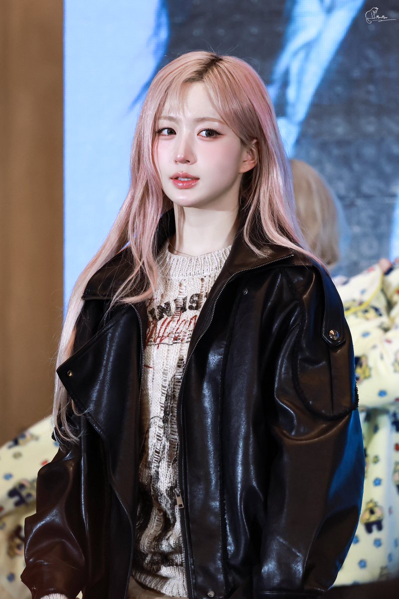 Miaoooomiao's tweet image. 260117

#NMIXX #엔믹스
#해원 #HAEWON