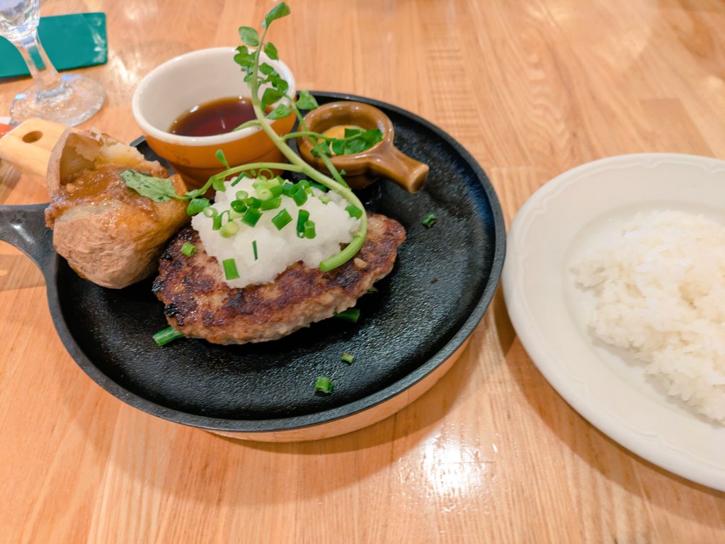 2026/1/18、19
山手線謎めぐり2025本編・続編を遊びました
ボリューム有りストレス無しでとっても楽しかった！周遊大好き

食べたごはんもぜんぶ美味しかったです(*‘ω‘ *)ﾔﾐｰ
ガモール志學亭のステーキ丼、カリガリのカレー、つばめグリルの和風ハンバーグ