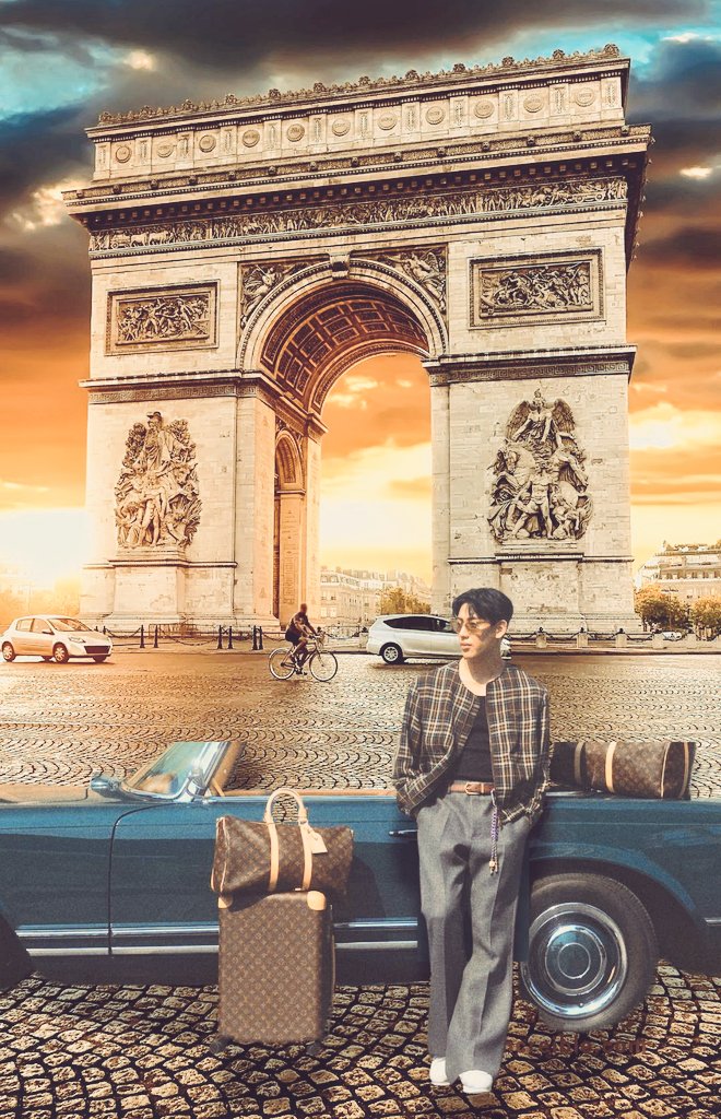 A NEW DATE WITH HISTORY
🤵🇨🇵🫅

Louis Vuitton lights up Paris once again. 🐦‍🔥🔥🔥🐍

And BamBam stands where legends belong. 🤵🐍🐍🤵

🔥Fashion icon. 🕴️
🔥Global influencer.✨

The undisputed King of Paris. 
👑🐍🐍🇫🇷

#LVMenFW26 #BamBam #LouisVuitton <a href="/BamBam1A/">BamBam</a> <a href="/LouisVuitton/">Louis Vuitton</a>