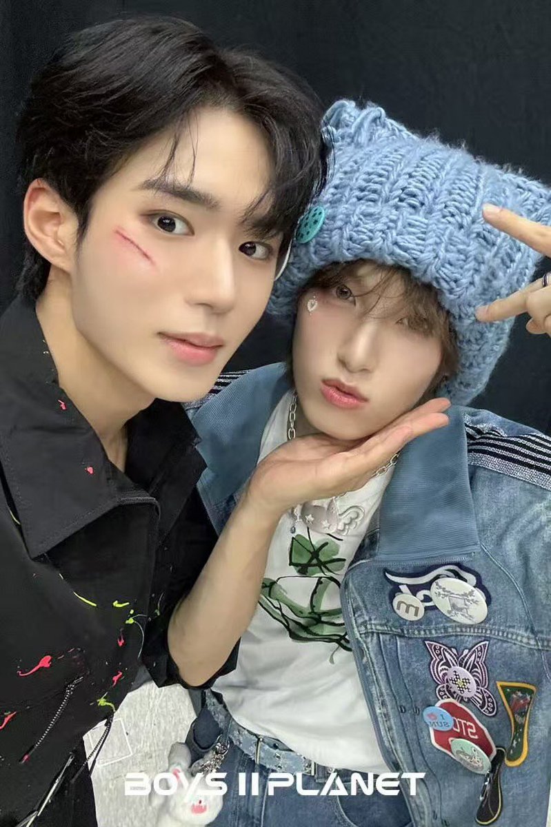 forkjunseo's tweet photo. masato mentioned junseo during japan’s modelpress interview omg our junsato 😭😭
#준서 #JUNSEO #마사토 #MASATO

q: through your appearance on boys 2 planet, you were introduced to the world instantly. through the program, what are some things you learned or words you received during filming that left a strong impression on you?

masato: at the time, i received a lot of advice from each and every trainee and learnt a lot. the one that left the strongest impression on me was what i learnt from junseo hyung (alpha drive one kim junseo) about camera positions and the professional detailed skills. he taught me how to do everything step by step and from then on, many parts of my performance changed and because of that i became more known to people, so i am very grateful.

kr translation cr. ownpick_to