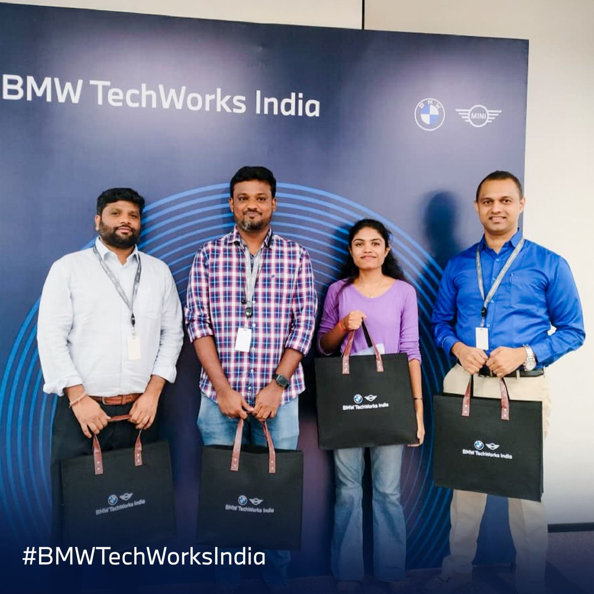 BMWTechWorksInd's tweet photo. New faces, same drive to innovate.

Welcome to BMW TechWorks India, where fresh ideas meet limitless possibilities. Let's shape tomorrow, together. 

#BMWTechWorksIndia #BMWGroup #NewJoiners #LifeAtBTI #InnovationInMotion https://t.co/6GYUcULnYs