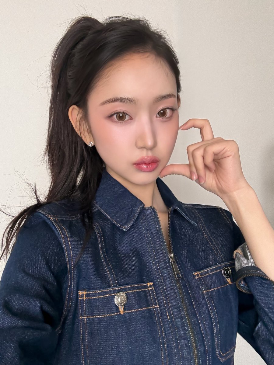 티키들 하뚜하뚜💙

#KiiiKiii #키키 #LEESOL #이솔