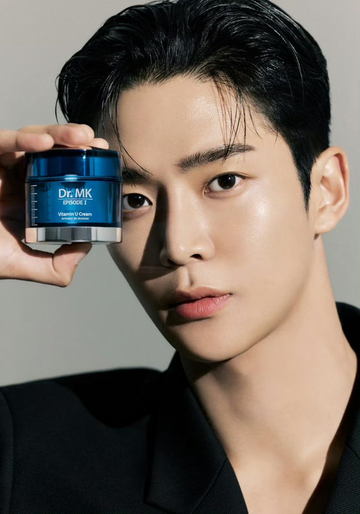 wping13's tweet photo. #로운 #ROWOON #ロウン #โรอุน #金路云 #KimSeokWoo #KimRoWoon #金路雲 #金锡佑 #김석우 #탁류 #TheMurkyStream #장시율
D-461
220120 https://t.co/H2bMGeDKfQ