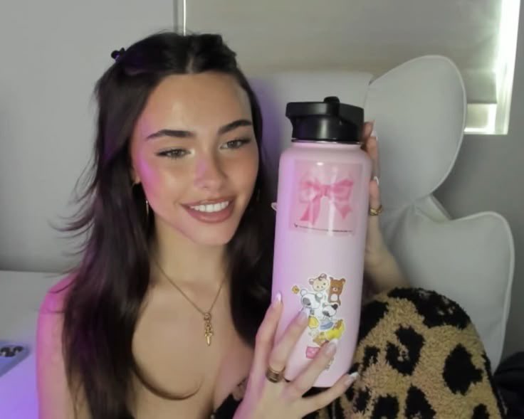 raidropsrem's tweet image. currently missing a lot Madison’s twitch streams