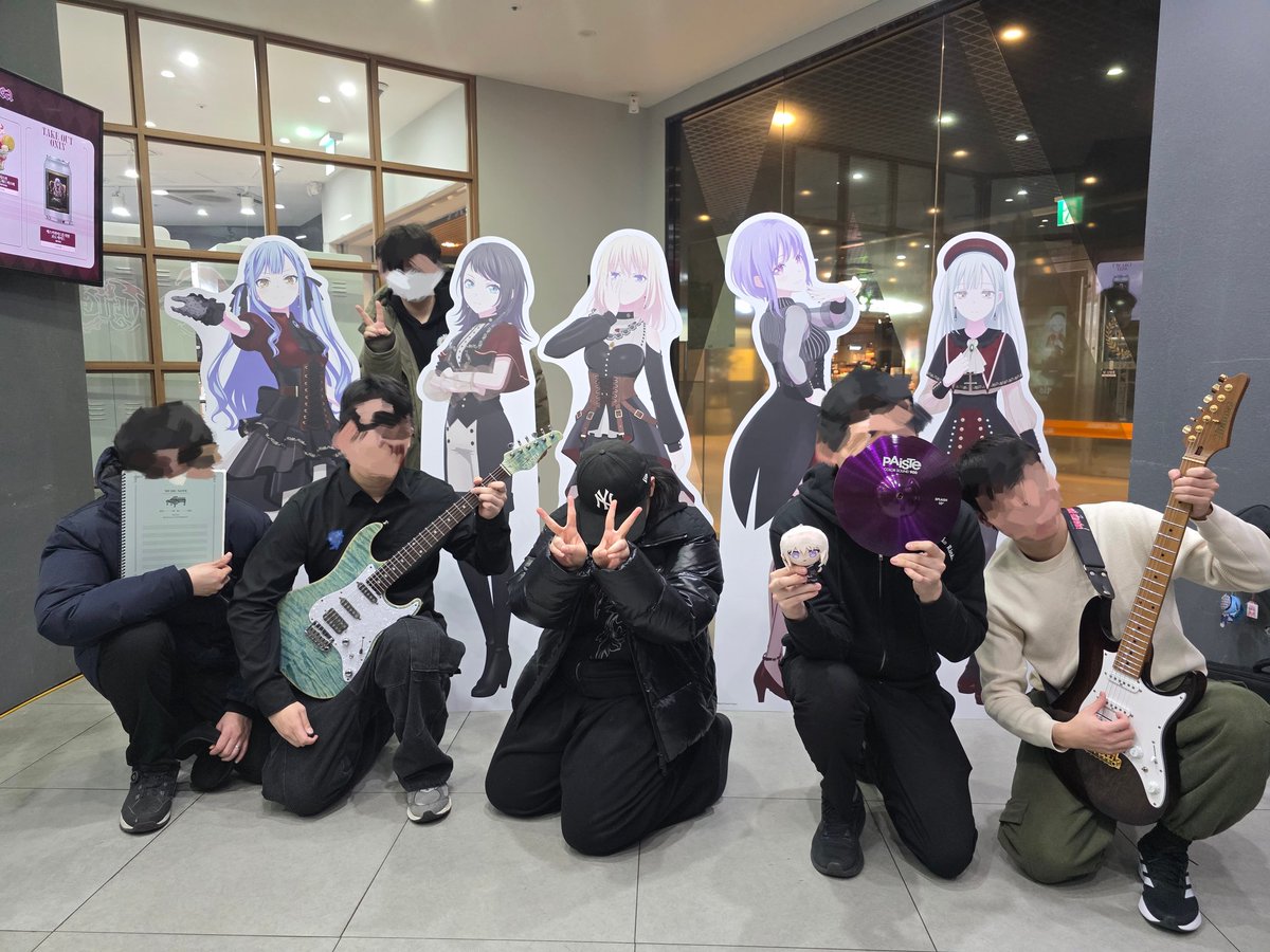 Rosèphonia tweet media