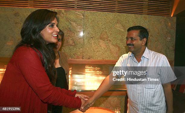 Richa was breathing fresh air during 11 years of AAP rule, the AQI was 20. Now, in 11 months of BJP, Delhi’s air has become toxic. <a href="/RichaChadha/">RichaChadha</a>, I wish you could have acted better in movies instead of Twitter; then you’d get more offers.