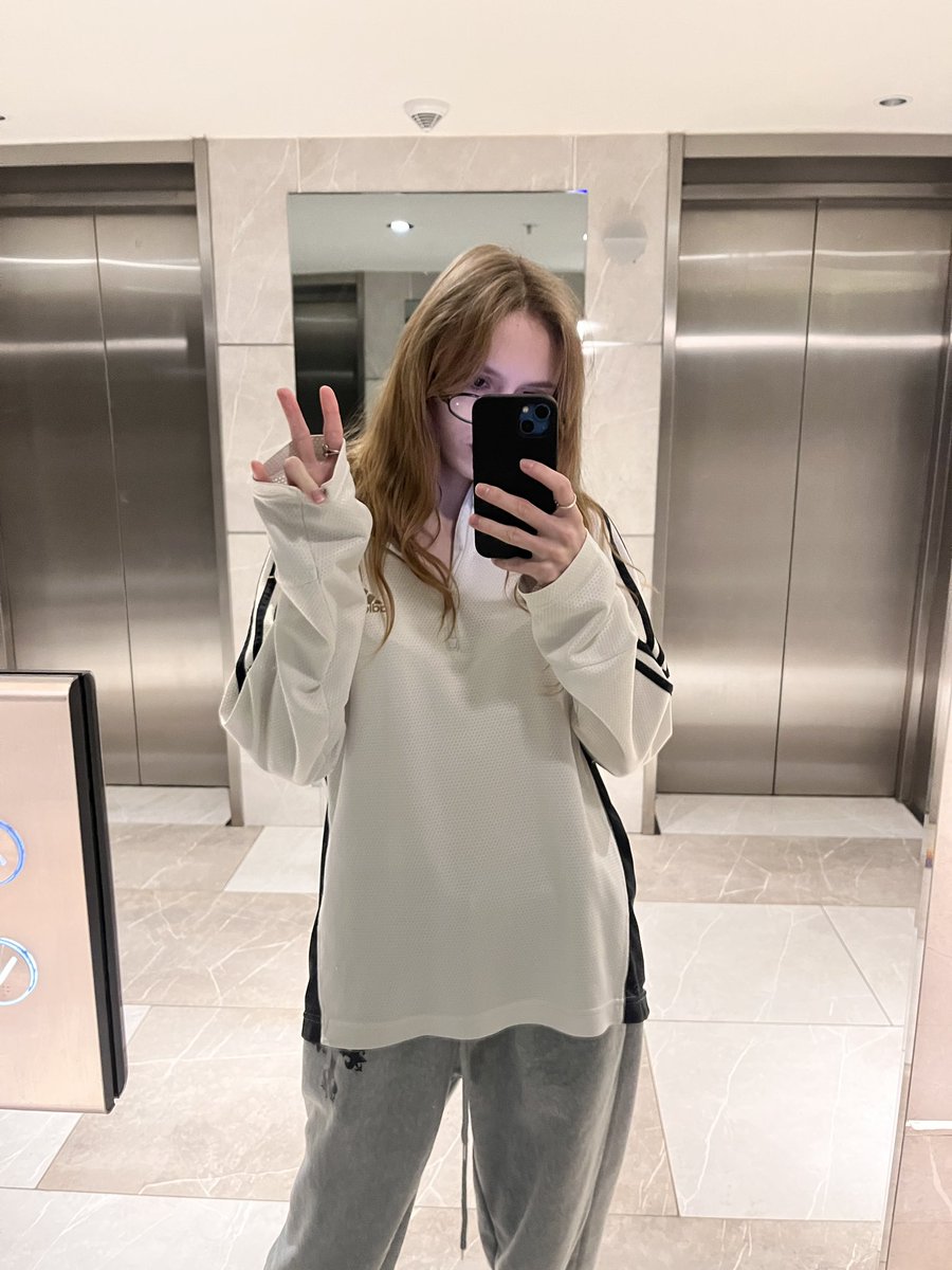 QueenzelSam's tweet photo. #GoodMorning #GOODDAY #Comfort https://t.co/2inECehxGe