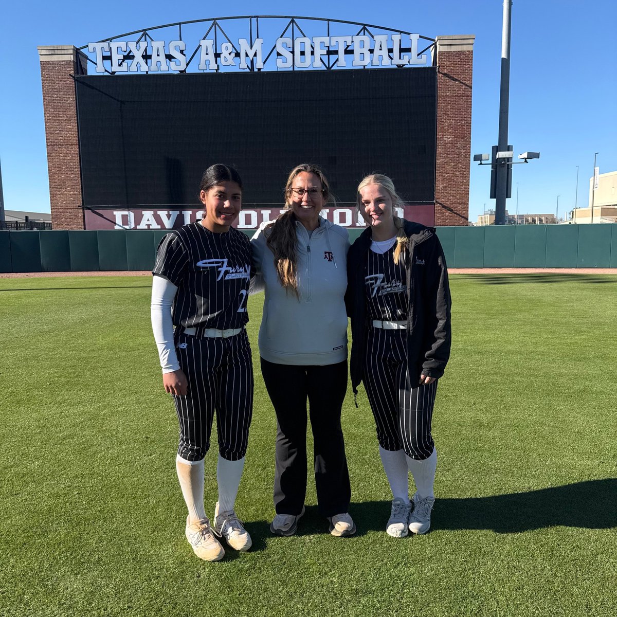 Riley Mitchell tweet media