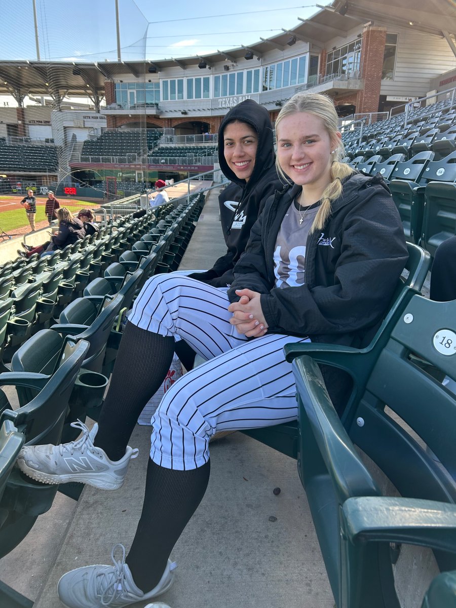 Riley Mitchell tweet media