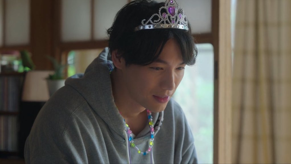 lovedawoon's tweet image. he just keeps getting prettier each episode