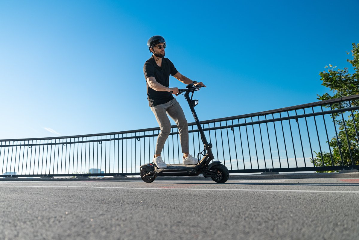 MaxfunScooter's tweet photo. Your trusted partner for city escapes and coastal cruises.
#escooterlife #ElectricRide #maxfun #maxfun10pro2 #coastalliving https://t.co/q8eyxL72Md