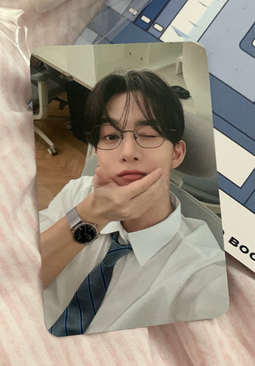 Bae_zip's tweet image. 이거완전선녀선녀개씹선녀포카💕