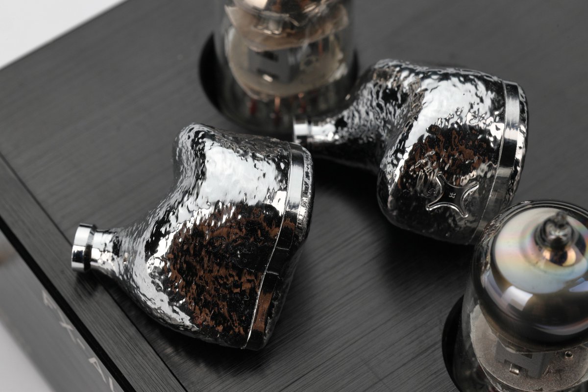 EarAcoustic_CN's tweet photo. Defy the silence. 📣🚫
👇 Interested in EAA's products?
🌐 Official: https://t.co/epaW6Pf1U5
🛒 AliExpress: https://t.co/YyS3Y243yL (The Fragrant Zither Official Store)
#EarAcousticAudio #IEM #HIFI #NoSilence #MusicPower https://t.co/4RwKDCijXE