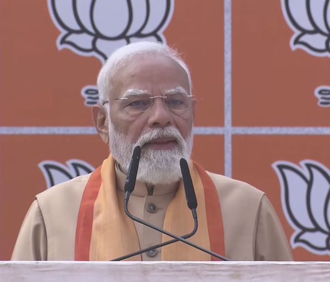 BJP4UP's tweet photo. अटल जी, आडवाणी जी और मुरली मनोहर जोशी जी के नेतृत्व में भाजपा ने शून्य से लेकर शिखर तक का सफर देखा है।

इस सफर में वेंकैया नायडू जी और नितिन गडकरी जी सहित हमारे कई वरिष्ठ साथियों ने संगठन को विस्तार दिया।

राजनाथ जी के नेतृत्व में पहली बार भाजपा ने अपने दम पर पूर्ण बहुमत हासिल किया।

फिर अमित भाई के नेतृत्व में देश के कई राज्यों में भाजपा की सरकारें बनीं और लगातार दूसरी बार केंद्र में भाजपा की सरकार बनी। 

फिर जेपी नड्डा जी के नेतृत्व में भाजपा पंचायत से लेकर पार्लियामेंट तक और सशक्त हुई और लगातार तीसरी बार केंद्र में भाजपा की सरकार बनी।

मैं भाजपा के पूर्व के सभी अध्यक्षों का बहुत-बहुत अभिनंदन करता हूं।

- पीएम श्री @narendramodi