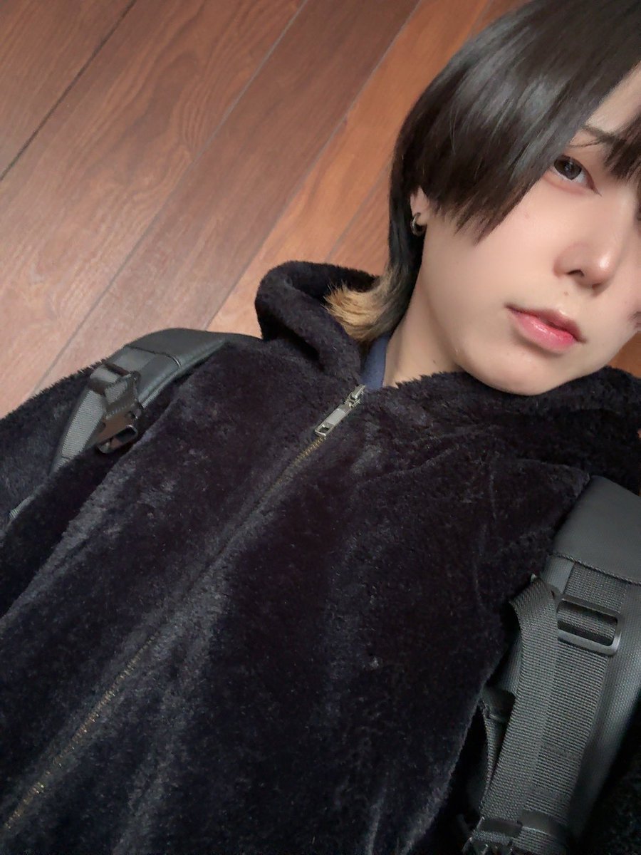 yamiyami_256's tweet photo. ほすとみたいになった https://t.co/qni3ZI7QCn