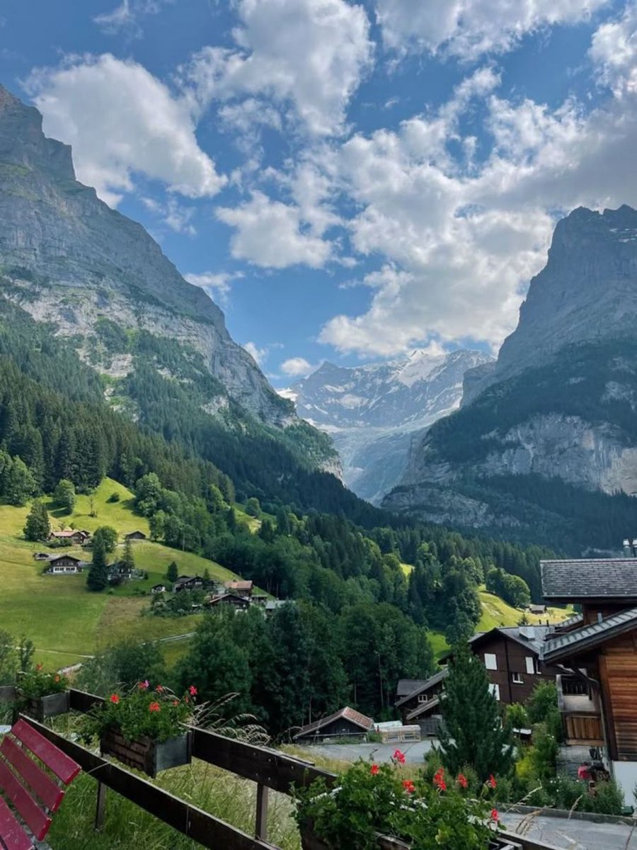 MozartCultures's tweet image. switzerland aesthetics