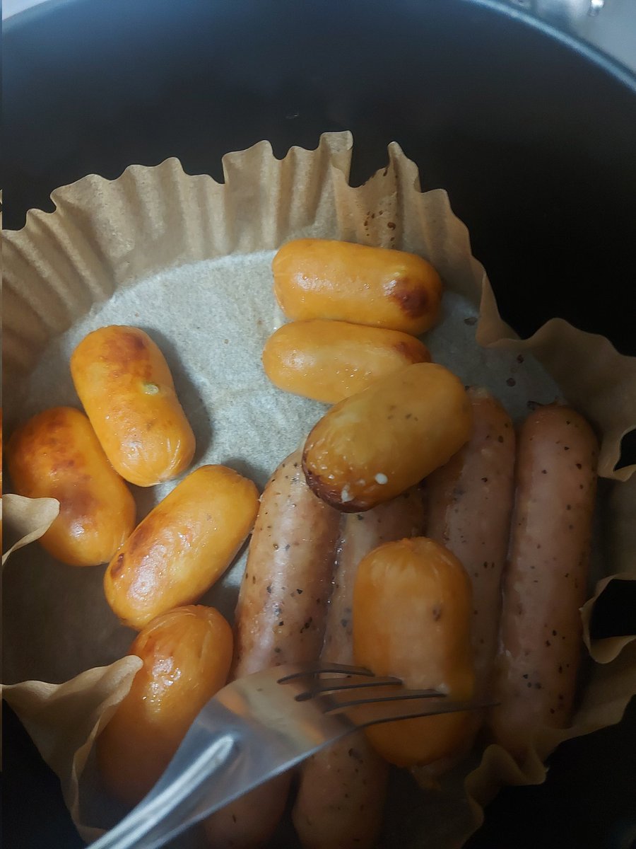 ผมนั่งสนใจแจ้งเตือน อบไว้เกือบไหม้

ทำไมไส้กรอกมันเปรี้ยวๆ