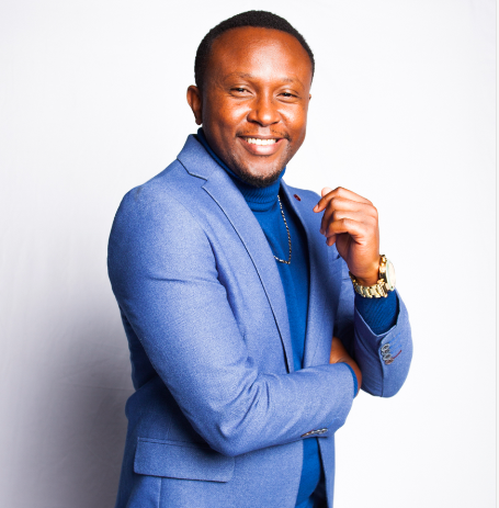 maishamagicplus's tweet photo. If you liked him on #Kina you'll love him on #Lulu! Bruce Makau makes his debut tonight as Diamond Oremo. Read more abou his role here: https://t.co/AlAMAb3s4B https://t.co/FDjSfB6myb